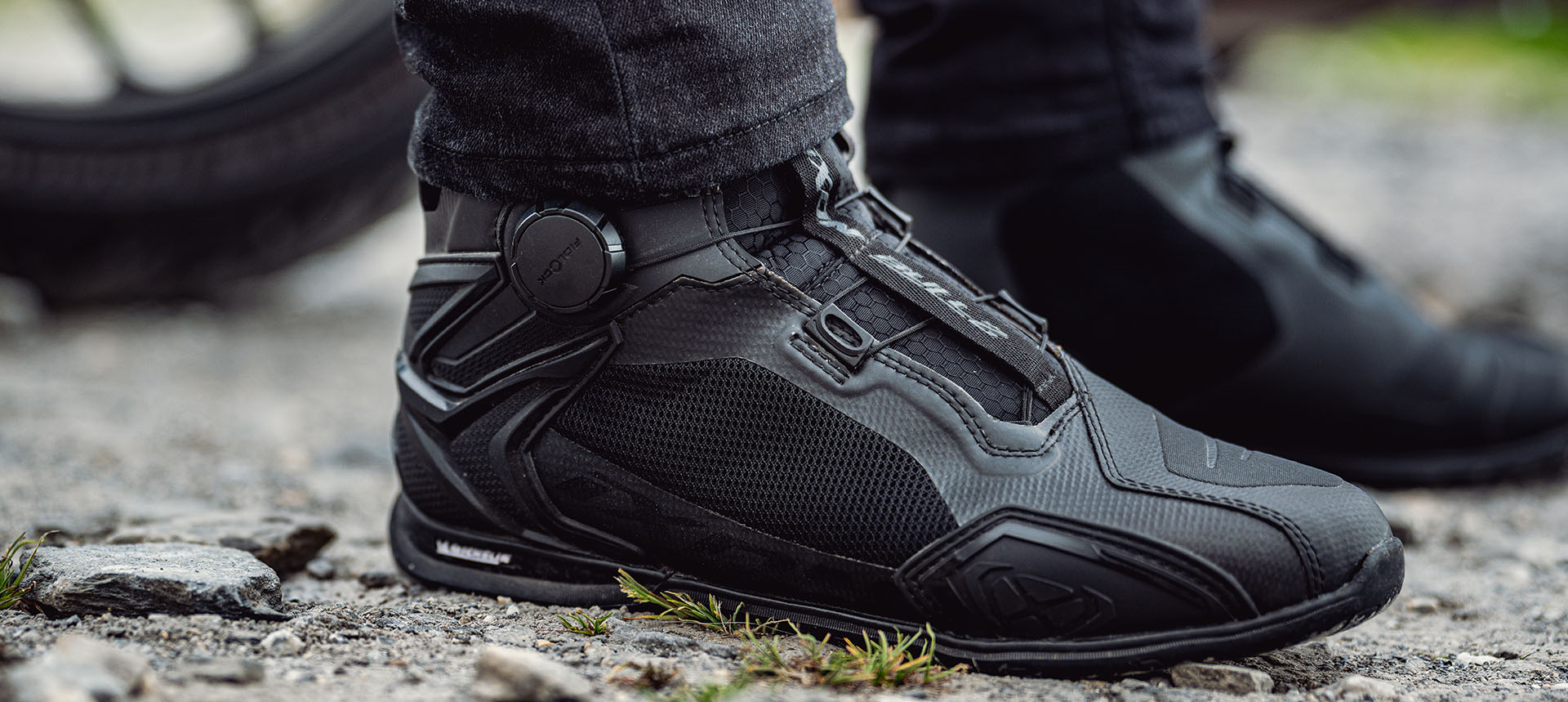 BULL 2 AIR Shoes メンズ - pour moto | Ixon