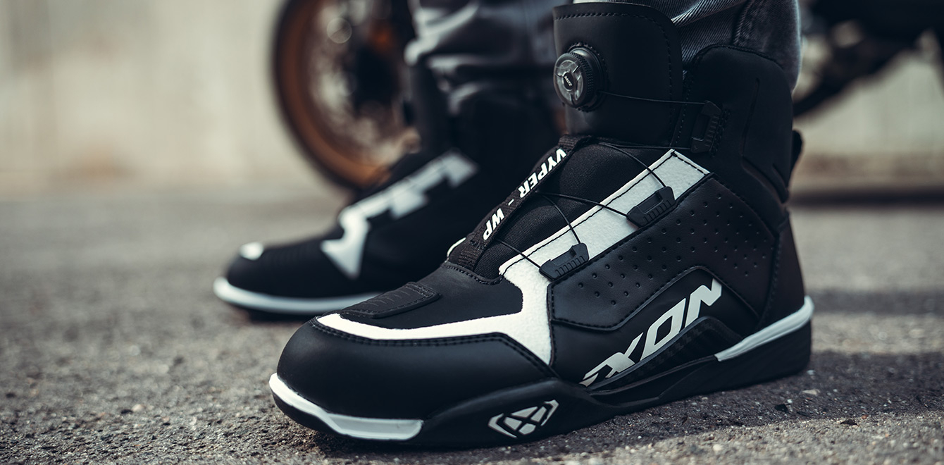 IXON | Equipement et protection de moto