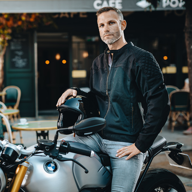 Motorbike equipment and protection IXON