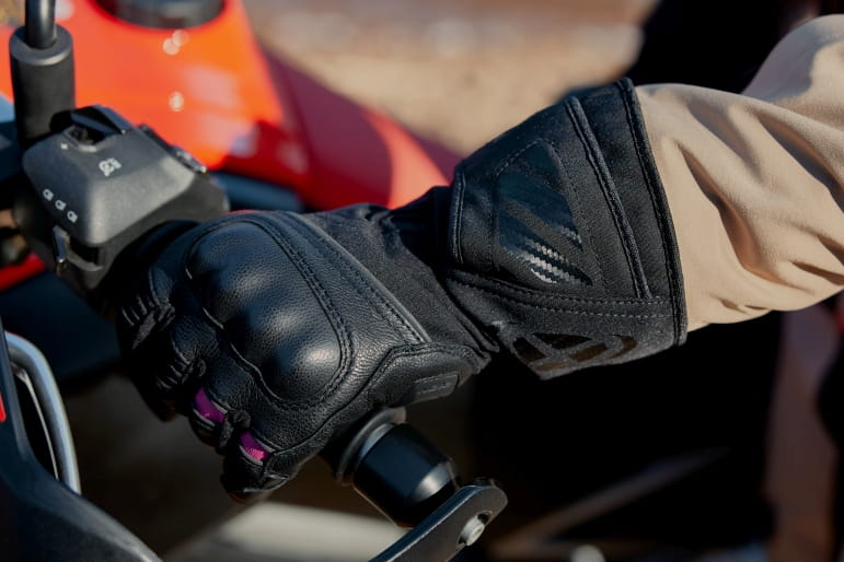 Gants moto ete IXS CARBON MESH 3 homologué CE EPI aérée idéal par temps  chaud